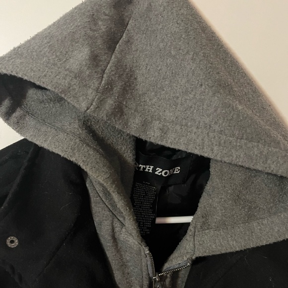 Mens Large Black & Grey Jacket with Hood - Picture 12 of 16